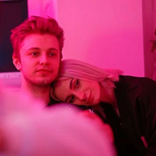 Логотип @puzatahataa - пузата хата