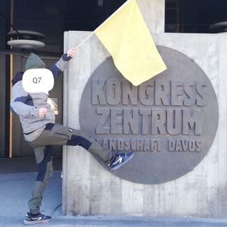 Логотип @q7musikhz432 - Q7 📻 432Hz Musik 💛