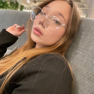 Логотип @qewsaiii - drunk and настя