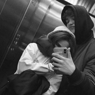 Логотип @qichular - QιcHυLaR😕💜