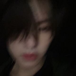 Логотип @qjklee - мильпопс