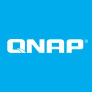 Логотип @qnapes - QNAP