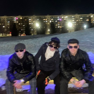 Логотип @qq_olega - фанаты олега