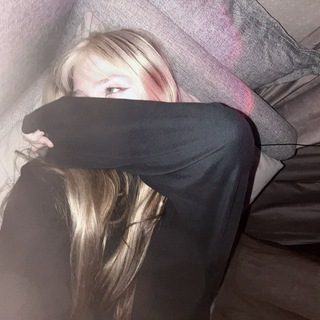 Логотип @qrlznvay - likkort