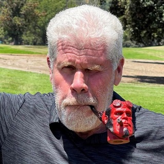 Логотип @qubitlifes - ?