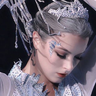 Логотип @queenshcherbakova - QueenShcherbakova