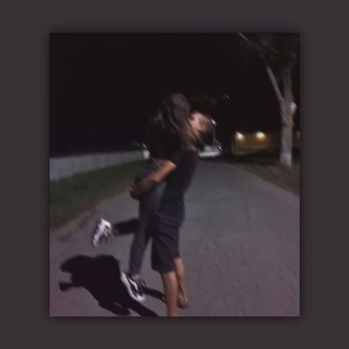 Логотип @quotes_l - Тот самый движ 🦋🤍