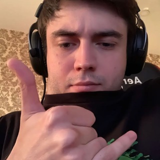 Логотип @qwaeshxx - sortbI 9da