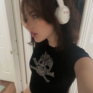 Логотип @qwertrqm - роблокс | бесплатные робуксы