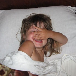 Логотип @qwesbo - ну типа