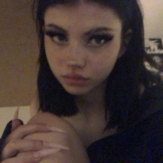 Логотип @qwpzff - котики!