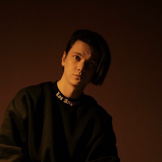Логотип @r0maanyypytt - r0maanyy