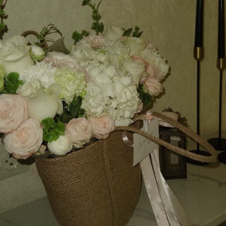 Логотип @r10012000 - ᖇ