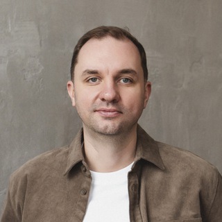 Логотип @r_molozhon - Роман Моложон