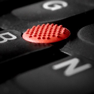 Логотип @r_thinkpad - ThinkPad community on Reddit