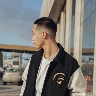 Логотип @ra1exe - биткоин на запястье