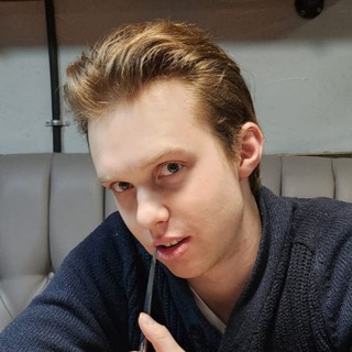 Логотип @raaaaily - Райли