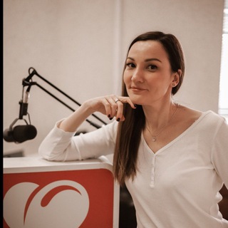 Логотип @radio_la_la - ВСЕ о КИНО