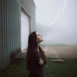 Логотип @rain_1ntrovert - ☔️дождливый интроверт☔️