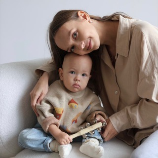 Логотип @rakovamarin - rakova.marina материнство | уют | рецепты❤️