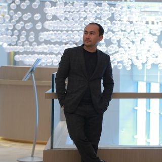 Логотип @rakursuz - RakursUz