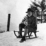 Логотип @rarehitty - Rare Hitler Pictures©️