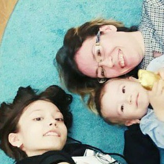 Логотип @rastiisnami - Развивашки-занимашки