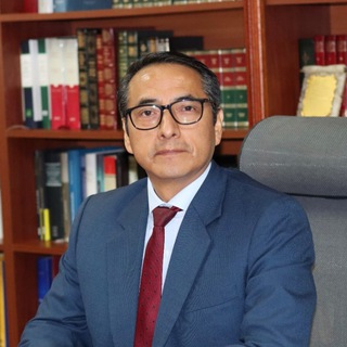 Логотип @raulpariona - Raúl Pariona