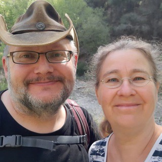 Логотип @rausausderschulpflicht - Raus aus der Schulpflicht - rein in die Freiheit