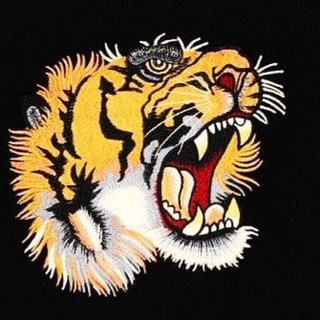 Логотип @razduplyaisya - 𝐖𝐇𝐀𝐓’𝐒 𝐇𝐀𝐏𝐏𝐄𝐍?