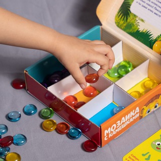 Логотип @razvivaemsami - Развиваем сами