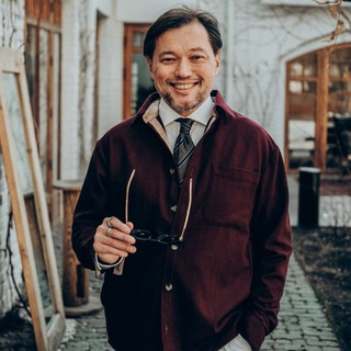 Логотип @rbatyrov - Ренат Батыров