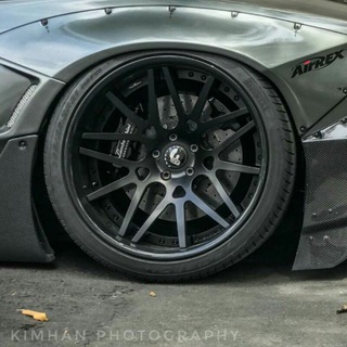 Логотип @rcarporn - /r/carporn