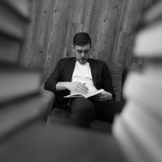 Логотип @read_kostylev - Костылев