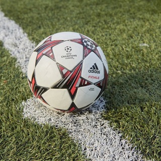 Логотип @real_football_livechat - Real Football chat