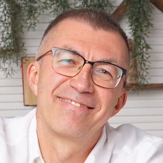 Логотип @realchild - Глеб Иванов | Мим-терапевт