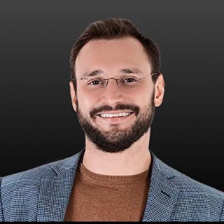 Логотип @realisteofficial - Кто такой мистер Голт? | Realiste AI: недвижимость и инвестиции