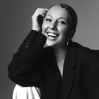 Логотип @realitymarinamart - РЕАЛИТИ-ШОУ IDOL