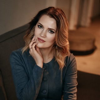 Логотип @realmoneyvbeauty - Beauty-бизнес с Ларисой Курбановой