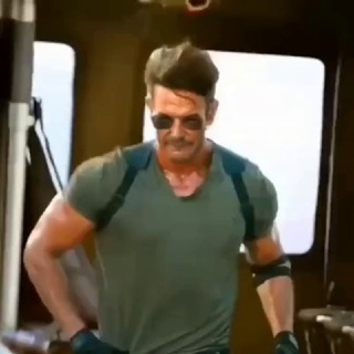 Логотип @realpeoplerealnews - REALPEOPLEREALNEWS