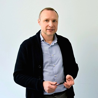 Логотип @realtor_commercial - CRE для брокеров и инвесторов |🏦 Владимир Молчанов