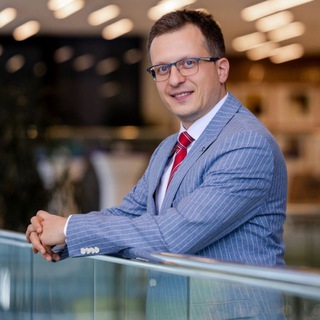 Логотип @realtorshin - Торшин вслух