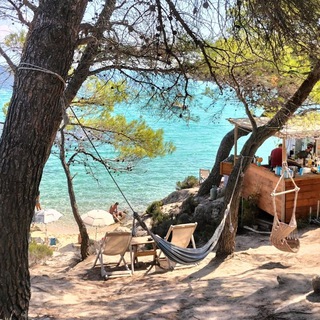 Логотип @realty_by_the_sea - Дом у моря за рубежом