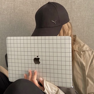 Логотип @reblekwithu - reblek