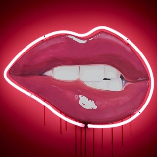 Логотип @redlipskrsk24 - Lounge Bar RED LIPS