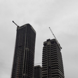 Логотип @redroundb - редраунд