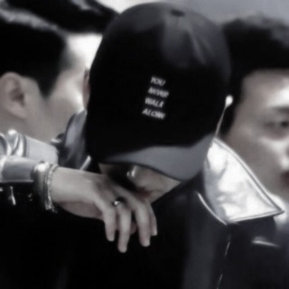 Логотип @reflectiiions - pain