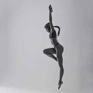 Логотип @reforma_club - РефорМа | мама в форме🤸🏼