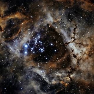 Логотип @religiongram - Религиоведение