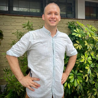 Логотип @reloc100 - Эмигрантика